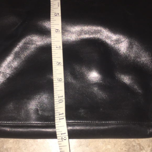 Gucci Vintage Black Leather Bag with altered strap Silver HorseBit Zip T… - Picture 5 of 14